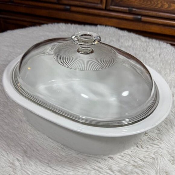 Vintage CorningWare French White Oval 2.5qt Baking Dish with Lid C-225-B - Picture 6 of 14